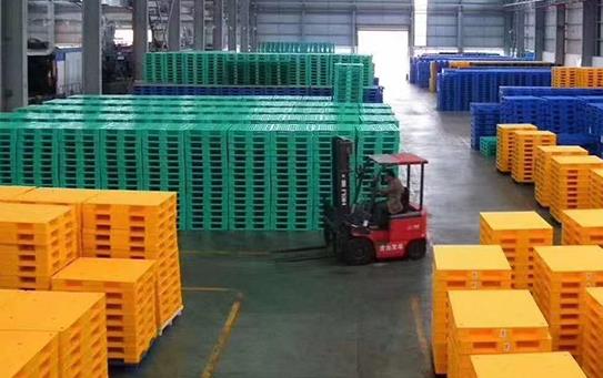 昭通塑料托盘是怎样码放货物的